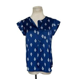Liz Claiborne blue floral short sleeves tunic blouse size PS
